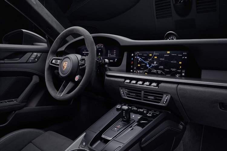 换装3.6T混动,最受欢迎的跑车,全新保时捷911来了!插图12 换装3.6T混动,最受欢迎的跑车,全新保时捷911来了!