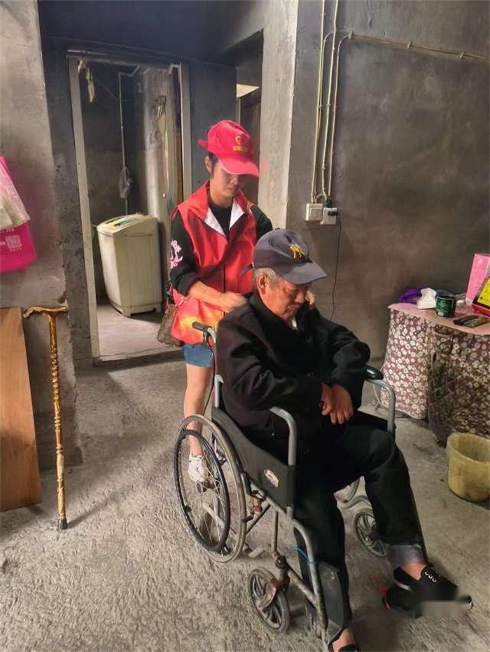 众善慈善机构：帮助贫困地区的人们提高自身的就业能力和创业能力