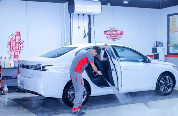 持续深化五心守护伴知音 神龙汽车助阵2024京东养车明星技师大赛插图 持续深化五心守护伴知音 神龙汽车助阵2024京东养车明星技师大赛