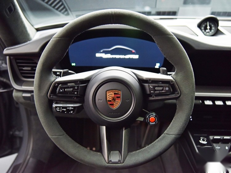 换装3.6T混动,最受欢迎的跑车,全新保时捷911来了!插图13 换装3.6T混动,最受欢迎的跑车,全新保时捷911来了!