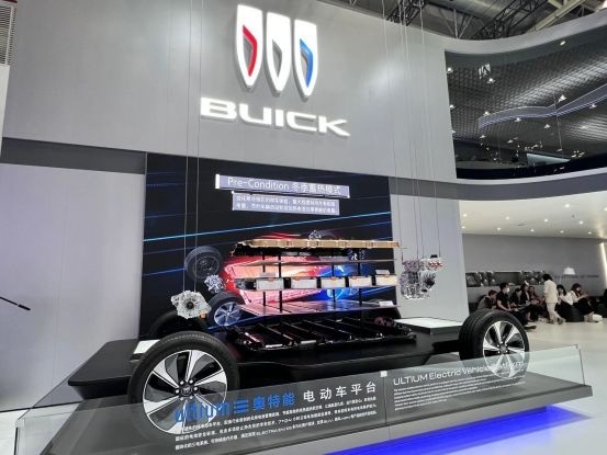 别叫我“杂牌”电车,降个6万交个朋友插图4 别叫我“杂牌”电车,降个6万交个朋友