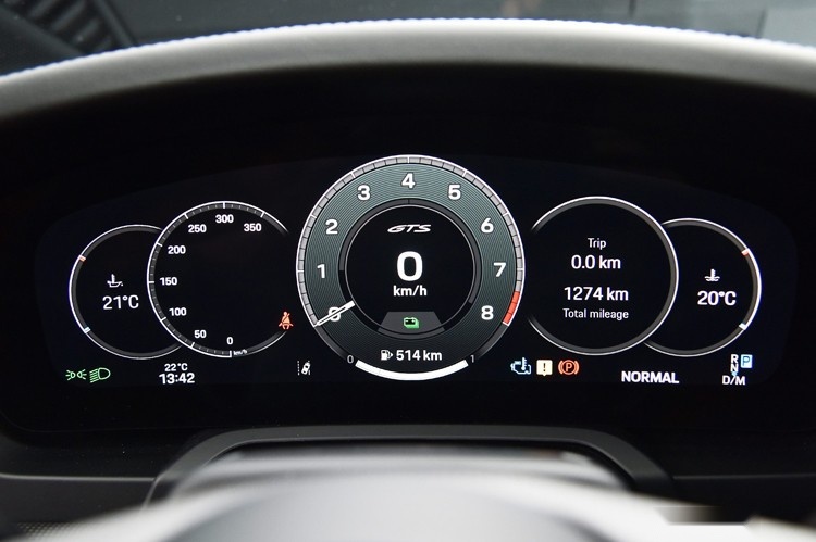 换装3.6T混动,最受欢迎的跑车,全新保时捷911来了!插图14 换装3.6T混动,最受欢迎的跑车,全新保时捷911来了!