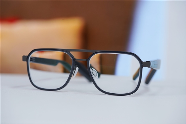 30.9克超轻设计!界环AI音频眼镜图赏插图 30.9克超轻设计!界环AI音频眼镜图赏