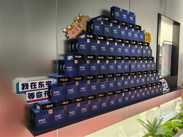 171台都是i9-14900K!全国最大全场i9K网咖开业 曾经的网吧彻底变了插图20 171台都是i9-14900K!全国最大全场i9K网咖开业 曾经的网吧彻底变了