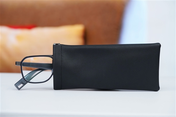 30.9克超轻设计!界环AI音频眼镜图赏插图13 30.9克超轻设计!界环AI音频眼镜图赏