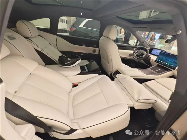 睡醒了的北汽all in华为!享界S9上市:留给BBA的好日子不多了插图9 睡醒了的北汽all in华为!享界S9上市:留给BBA的好日子不多了