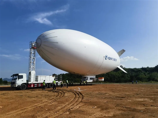 我国自研载人飞艇飞行最长、最远:祥云AS700 1000公里跨越三省插图1 我国自研载人飞艇飞行最长、最远:祥云AS700