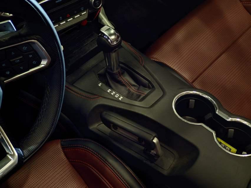 短试福特全新一代Mustang:暴雨中感受汽油味信仰插图15 短试福特全新一代Mustang:暴雨中感受汽油味信仰插图15