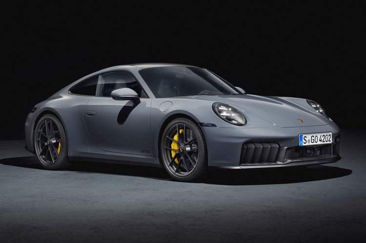 换装3.6T混动,最受欢迎的跑车,全新保时捷911来了!插图1 换装3.6T混动,最受欢迎的跑车,全新保时捷911来了!