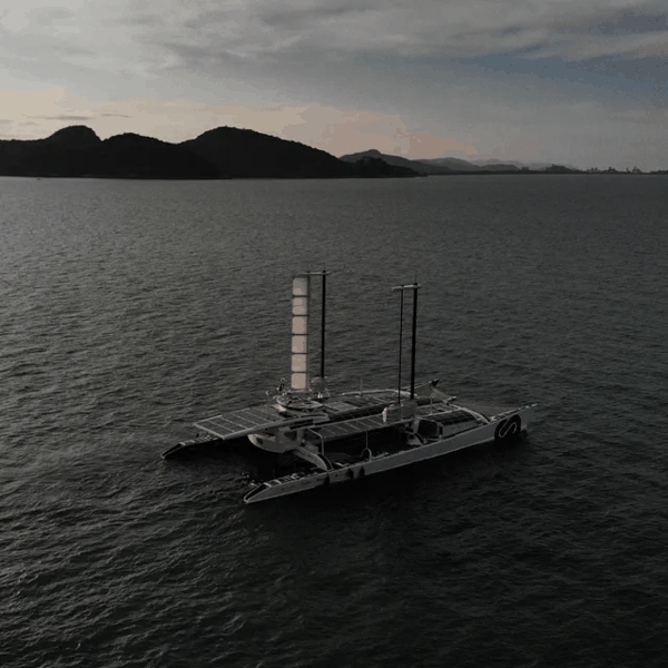 半年仅卖出322辆 美国氢能汽车输了但氢电池没输？