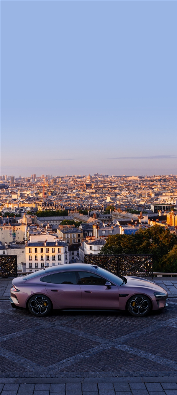 官方公布小米SU7巴黎之旅PC、手机壁纸 赶紧来换插图13 官方公布小米SU7巴黎之旅PC、手机壁纸 赶紧来换