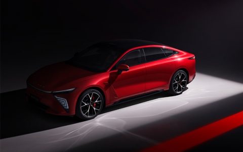 小米SU7同级对手！2025款星途星纪元ES上市 售21.59万元起