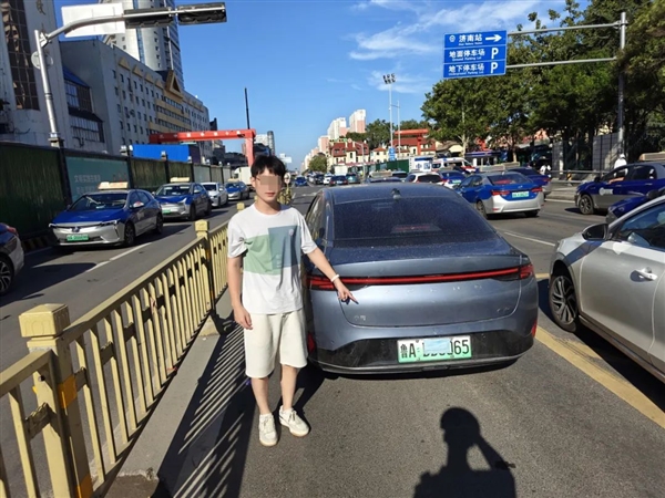 男子听人劝遮挡车牌 可以躲避抓拍 结果9分没了插图1 男子听人劝遮挡车牌 可以躲避抓拍 结果9分没了