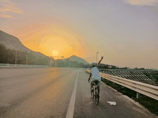 15天1328公里 大一新生从上海骑车上北大