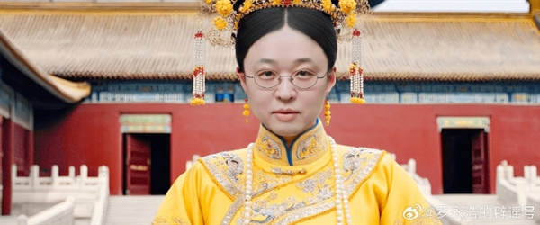 火力全开杀回社交媒体界!罗永浩微博改名罗永浩·钮祜禄插图 火力全开杀回社交媒体界!罗永浩微博改名罗永浩·钮祜禄