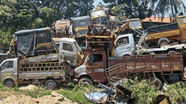 央视曝光报废汽车黑生意:发动机号能随意造假、报废车仍上路插图 央视曝光报废汽车黑生意:发动机号能随意造假、报废车仍上路