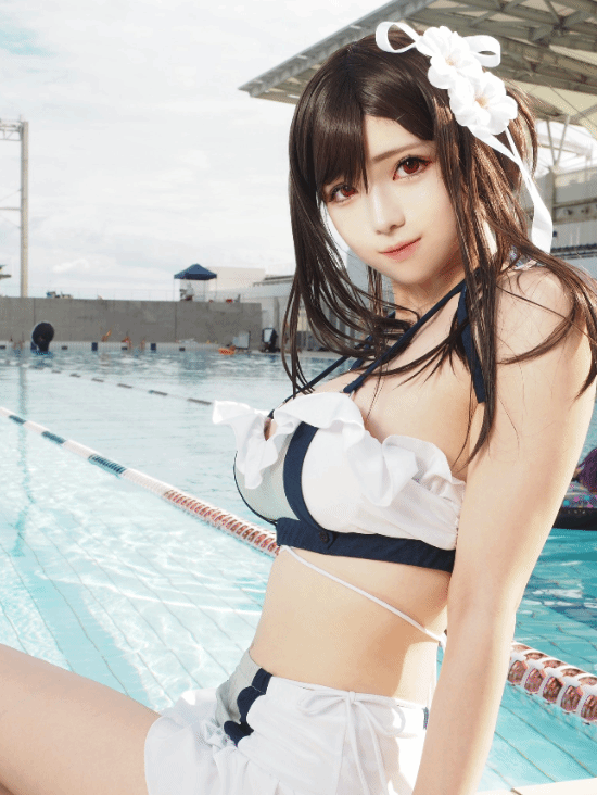 日本萌妹COS《最终幻想7》蒂法:清凉泳装 身材火辣插图3 日本萌妹COS《最终幻想7》蒂法:清凉泳装 身材火辣