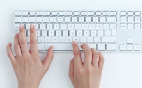 电脑键盘打不了字怎么解决