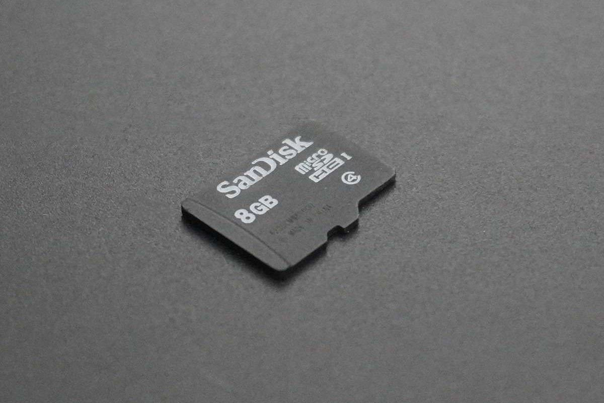 SD卡是什么插图 SD 卡 SD card