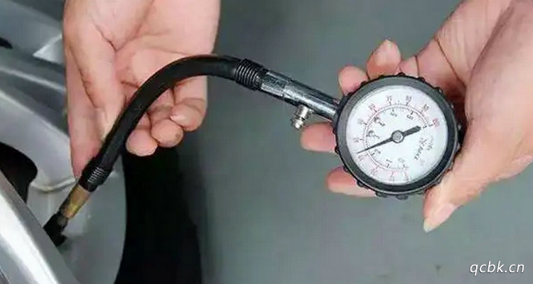 轿车车胎压力多少正常(轿车车胎压力多少为正常)插图