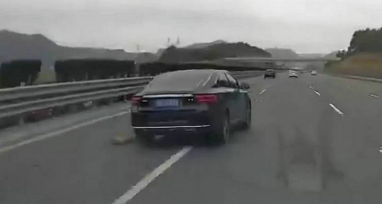 高速违规变道如何处罚(高速 违规变道)