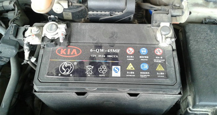 怎么检测电瓶是否该换了(怎么检测电瓶是否漏电)