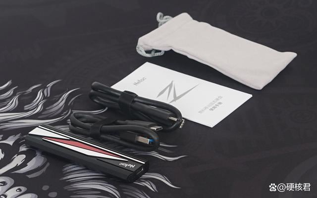 动存储新标杆! 朗科ZX20L移动固态硬盘测评插图1 动存储新标杆! 朗科ZX20L移动固态硬盘测评插图1