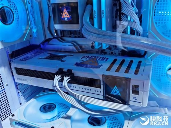 超频达2850MHz! 蓝戟锐炫B580系列显卡正式发布插图12