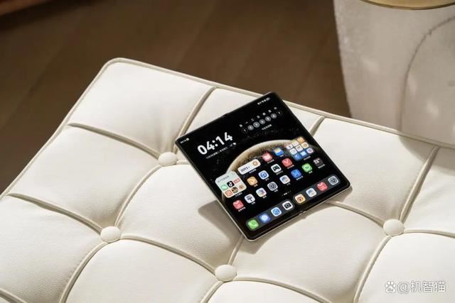 折叠屏的标杆! 华为Mate X6手机全面测评插图1