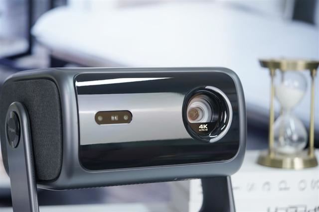 白墙+白天真的能看清? 当贝F7 Pro 4K投影仪全面评测插图32 白墙+白天真的能看清? 当贝F7 Pro 4K投影仪全面评测插图32