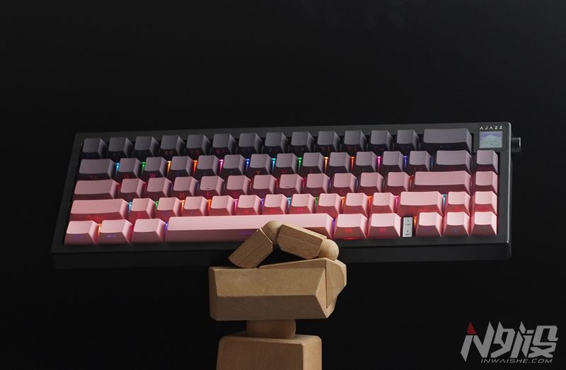 0.85寸屏幕+5000电池! 黑爵AK650三模机械键盘拆解评测插图2 0.85寸屏幕+5000电池! 黑爵AK650三模机械键盘拆解评测插图2