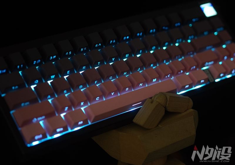 0.85寸屏幕+5000电池! 黑爵AK650三模机械键盘拆解评测插图20 0.85寸屏幕+5000电池! 黑爵AK650三模机械键盘拆解评测插图20