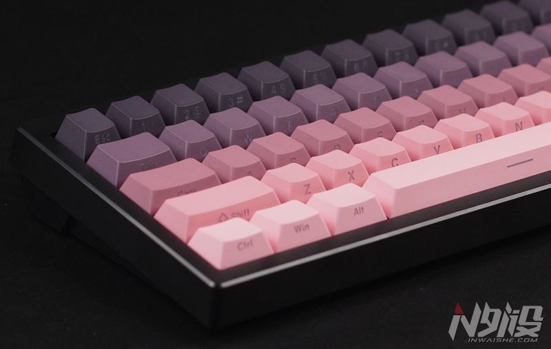 0.85寸屏幕+5000电池! 黑爵AK650三模机械键盘拆解评测插图23 0.85寸屏幕+5000电池! 黑爵AK650三模机械键盘拆解评测插图23