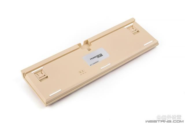 个性化与实用兼具的神器! 魔极客AKKO MG108B馒头乐园三模机械键盘评测插图10 个性化与实用兼具的神器! 魔极客AKKO MG108B馒头乐园三模机械键盘评测插图10