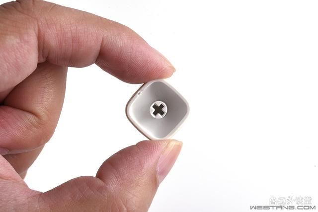 个性化与实用兼具的神器! 魔极客AKKO MG108B馒头乐园三模机械键盘评测插图21 个性化与实用兼具的神器! 魔极客AKKO MG108B馒头乐园三模机械键盘评测插图21