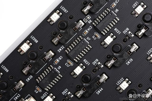 个性化与实用兼具的神器! 魔极客AKKO MG108B馒头乐园三模机械键盘评测插图29 个性化与实用兼具的神器! 魔极客AKKO MG108B馒头乐园三模机械键盘评测插图29