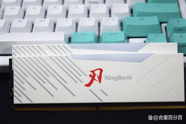 为体验NPU与高频条 英特尔酷睿Ultra7 265K处理器装机怎么配置?插图14