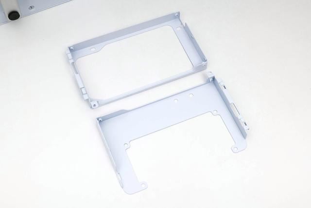 8万散热孔驰骋黑神话? 硕一凤凰U320桌面极简机箱装机测评插图16