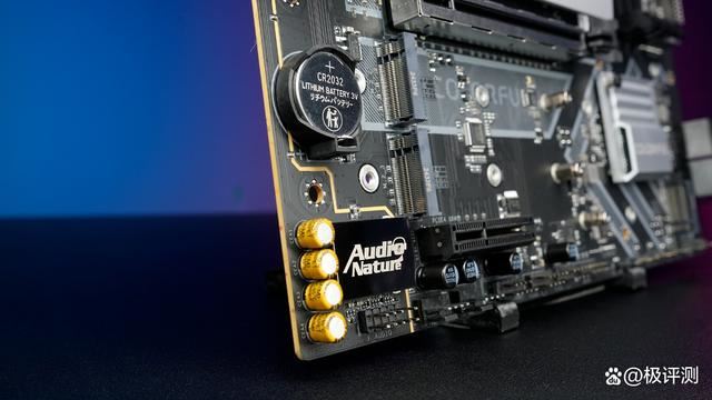 M.2接口最多的千元小板! 七彩虹战斧Z890M-PLUS V20主板评测插图9