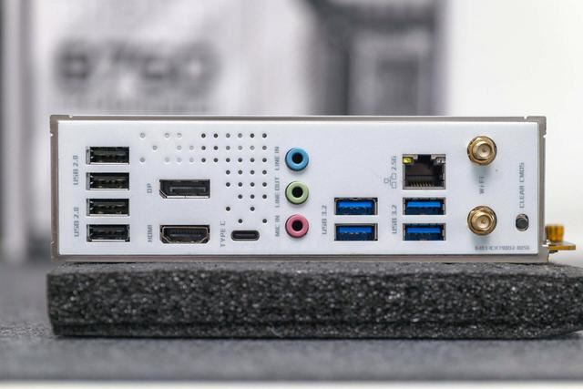 和PCIe延长线说byebye! 铭瑄B760 BKB D5 WiFi背靠背装机配件教程插图10