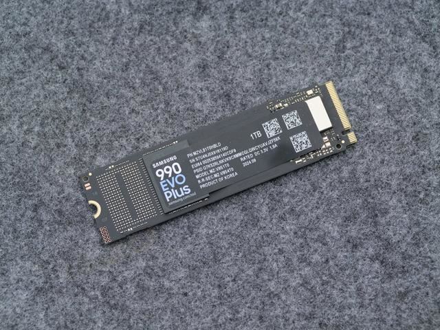 4款热门无缓固态硬盘推荐 致态/三星/西部数据/金士顿ssd对比测评插图63