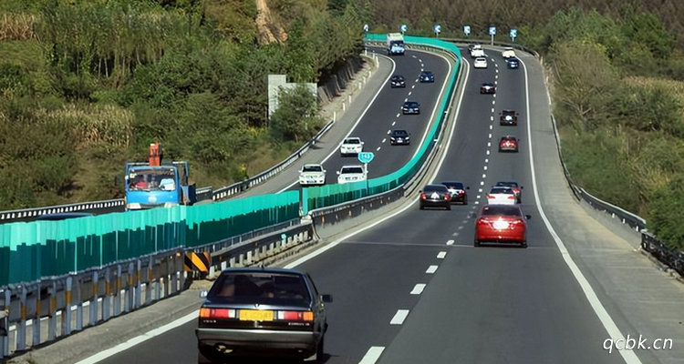 高速超速多少不处罚2023(高速超速多少不用扣钱和扣分)