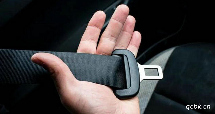 副驾不系安全带怎么处罚2023(副驾不系安全带会不会扣分)