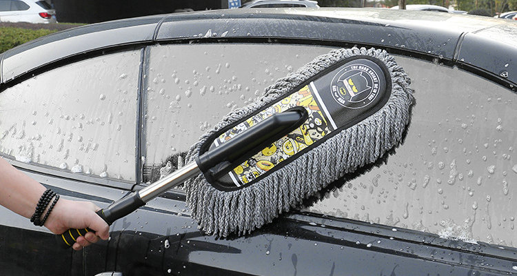 汽车打完蜡洗车会洗掉吗(汽车打完蜡洗车有影响吗)