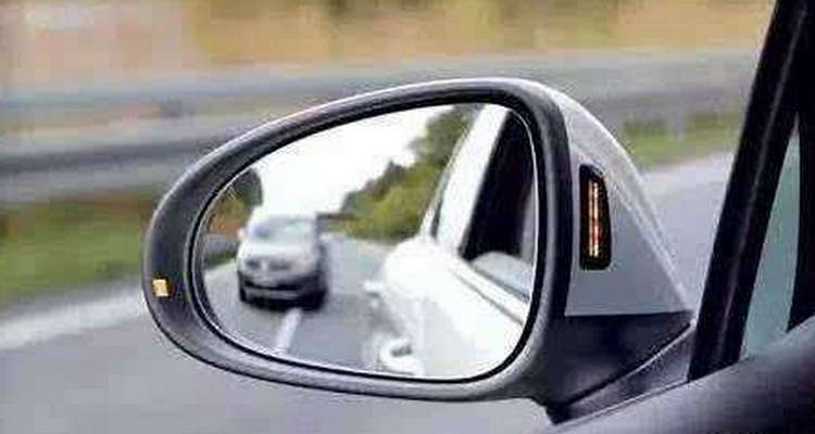 新手后视镜怎么调(新手后视镜怎么调最合适)插图 新手后视镜怎么调(新手后视镜怎么调最合适)插图