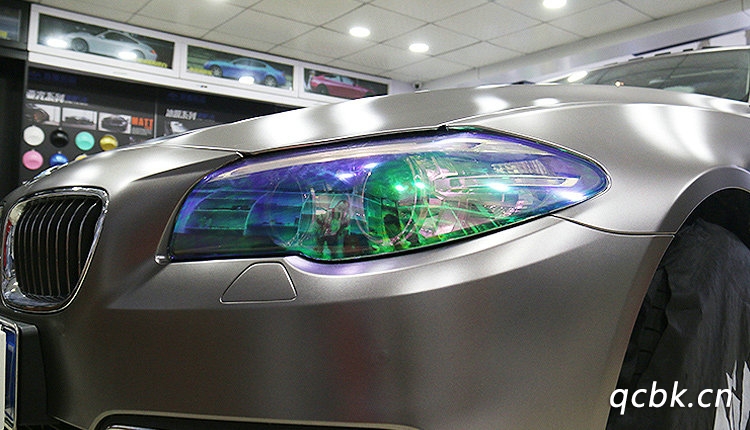 大灯贴膜影响车灯的亮度吗(大灯贴膜影响灯光吗)