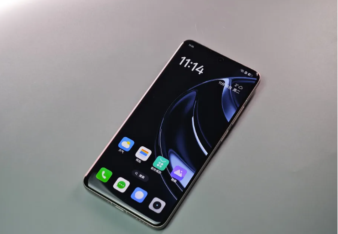 性能党福音:三款顶级性能手机,最低仅3199元!插图4 图片