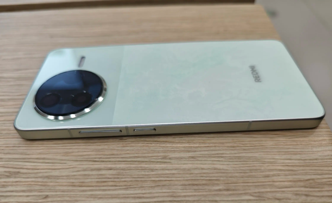 两千元档必买!骁龙8Gen 3+6550mAh,两款高性价比新机轻松用五年插图3 图片