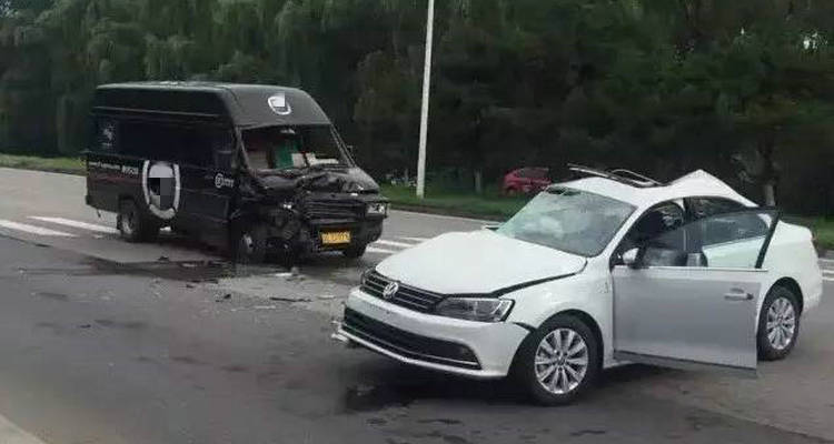 车祸多久起诉就无效了(车祸诉讼多久法院才受理)