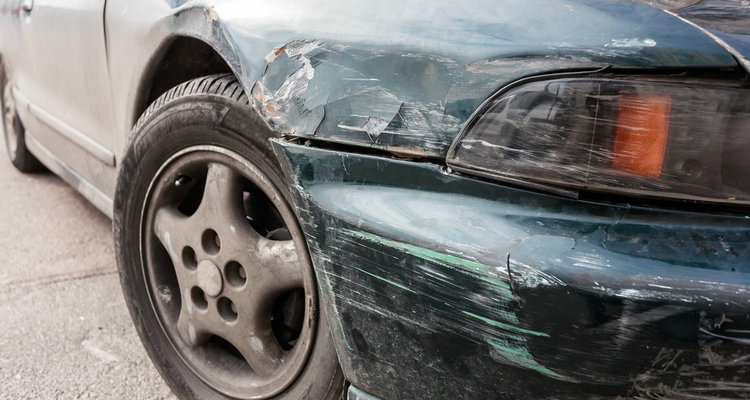 小车被刮花了怎么修复(小车被刮花了怎样修复)